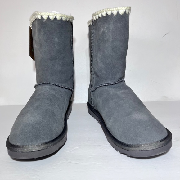 Lamo Luna Water Resistant Suede Winter Boots - Picture 3 of 6
